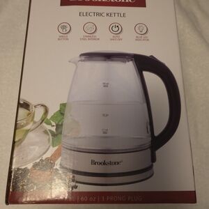 Brookstone Electric Kettle with Black Handle